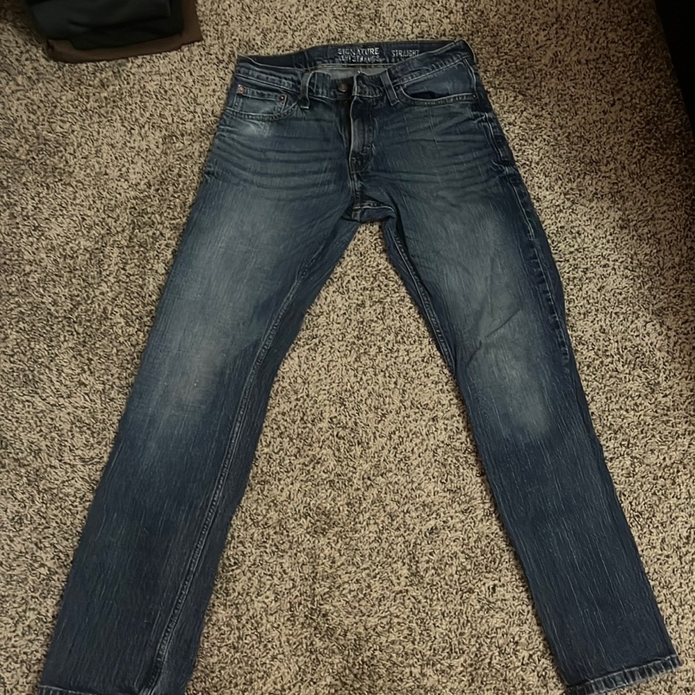 Mens 30/32 Levi Strauss blue jeans